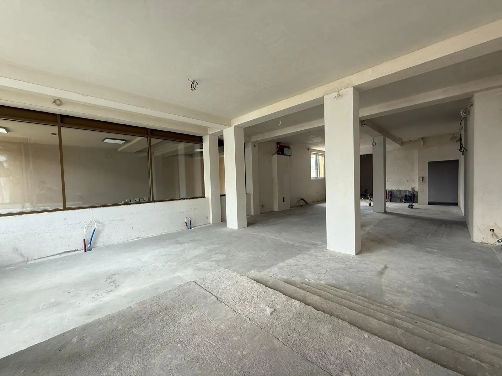 Kielce centrum – lokal 186 m², parter z witryną