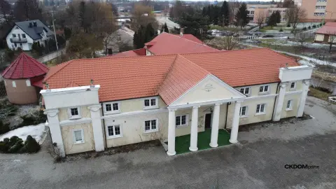 Pałac Łazienkowski – centrum Staszowa