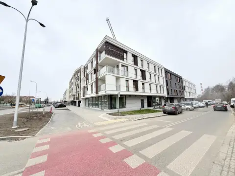 Klonowy Bulwar – 3 pokoje, balkon, garaż, 2024 r.