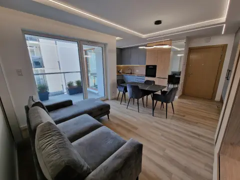Klonowy Bulwar – 3 pokoje, balkon, 2024 r.