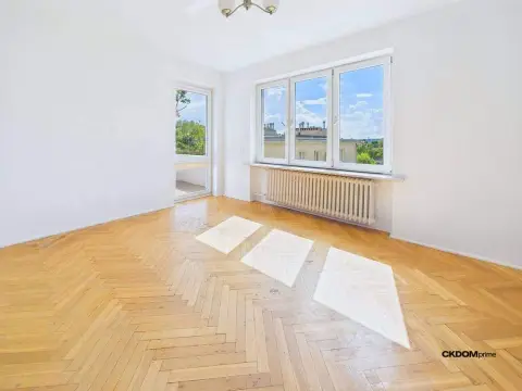 Mieszkanie na sprzedaż – ul. Żeromskiego / duża Loggia